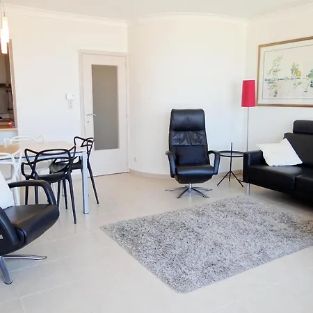 In With Sea Views, Cleaning Included Nieuwpoort