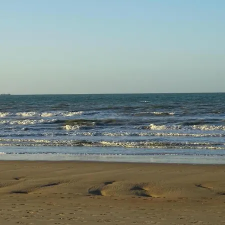 In With Sea Views, Cleaning Included Nieuwpoort